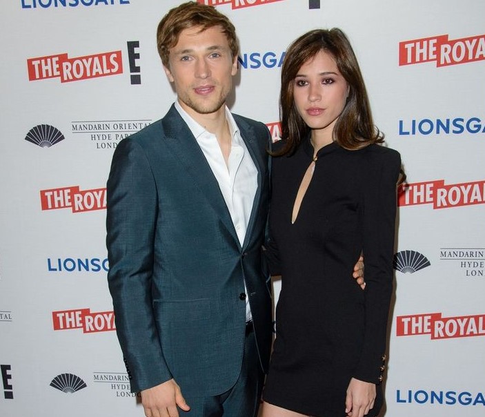 William Moseley accompanied his girlfriend, Kelsey Chow, to 'The Royals' premiere in London