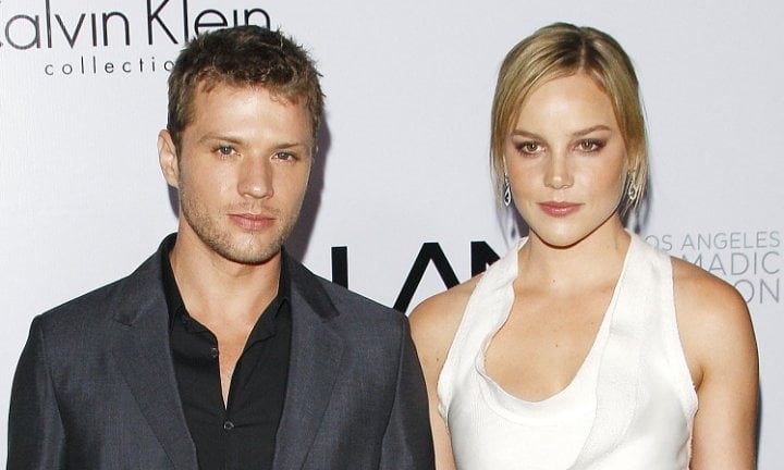 Abbie Cornish and Ryan Phillippe ended their relationship in 2010. 