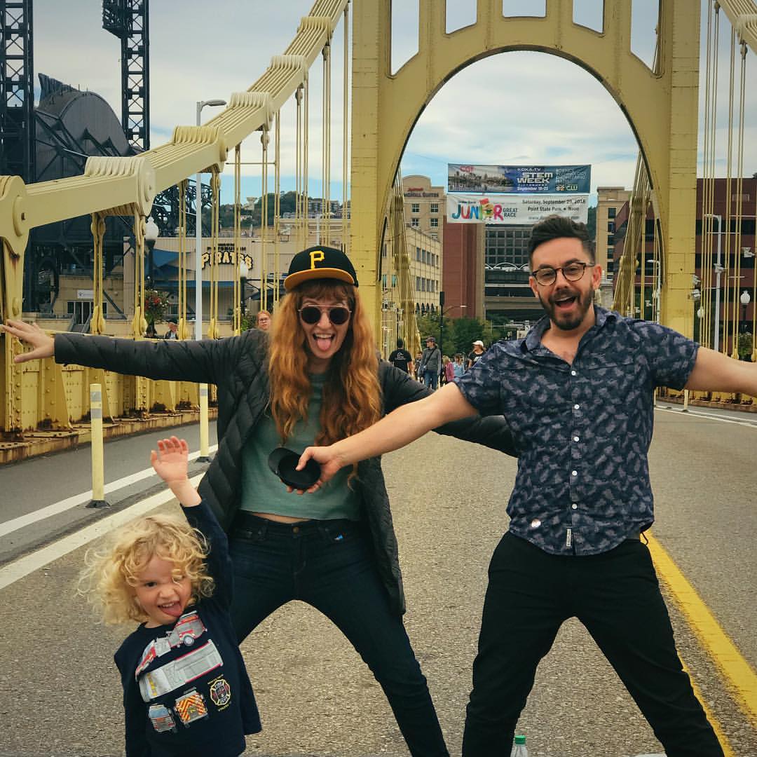 Jorma Taccone with his wife and son. 