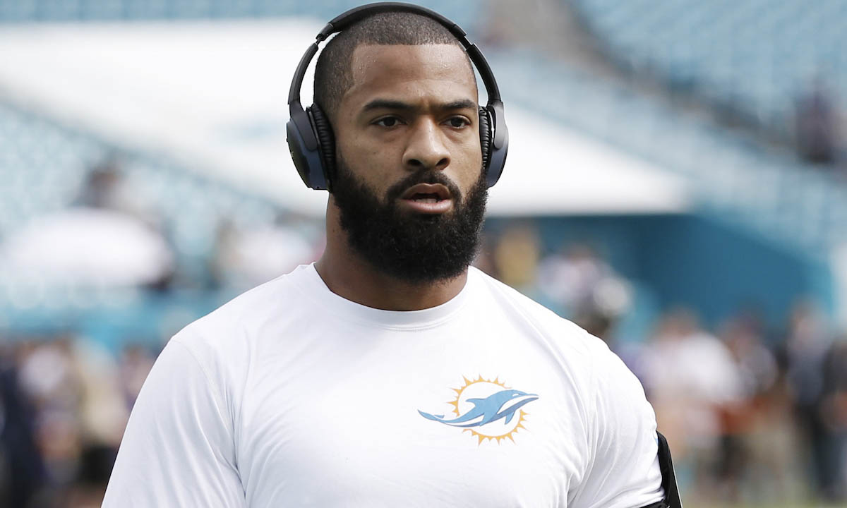 Former Linebacker Spencer Paysinger Credits His Parents and Siblings for His Success