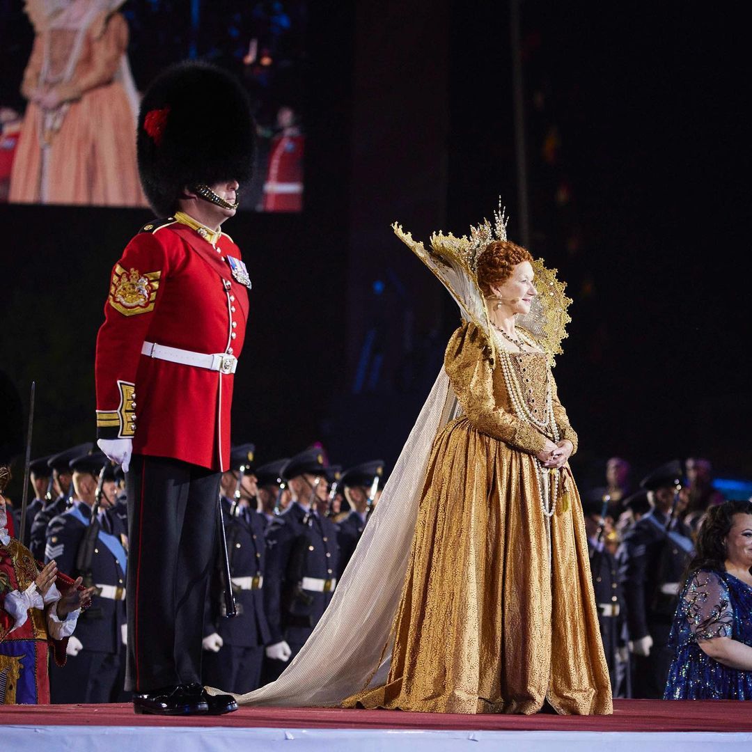Helen Mirren performed as Queen Elizabeth I to Her Majesty Queen Elizabeth II for her Platinum Jubilee.