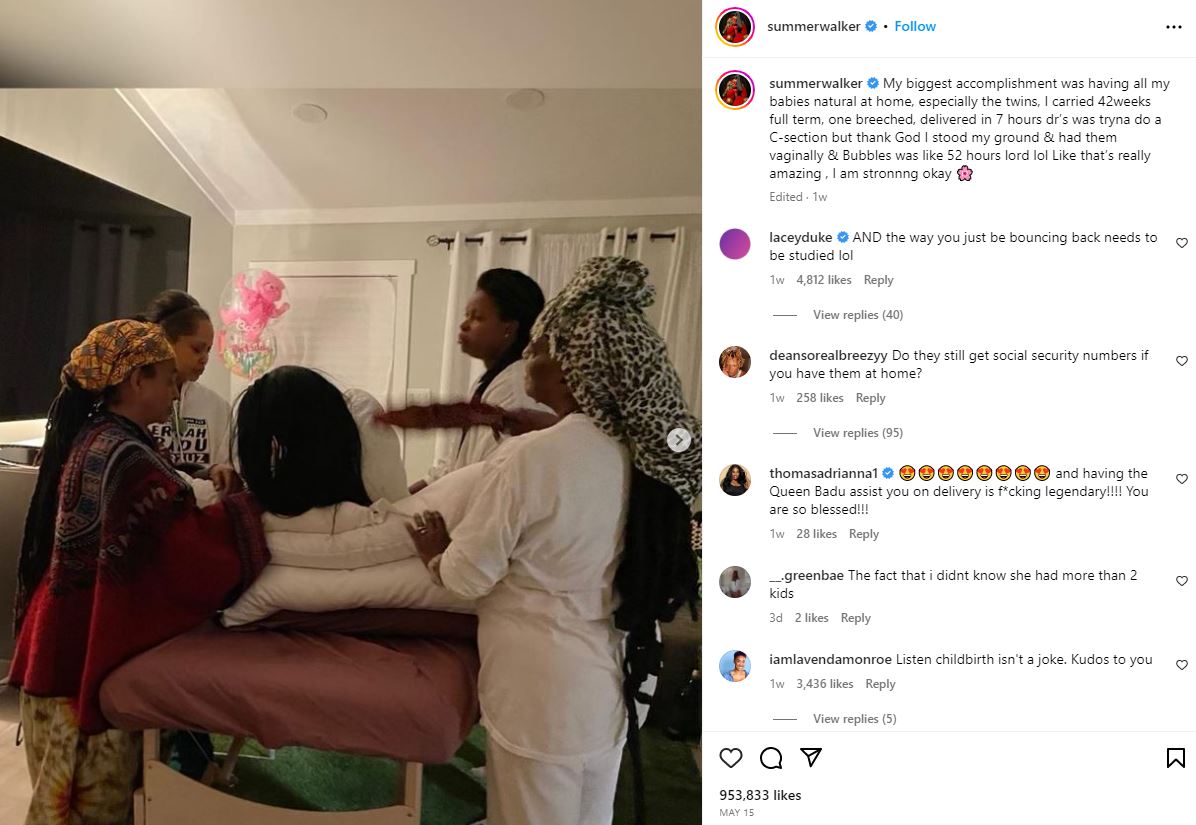Summer Walker announces giving birth to twins