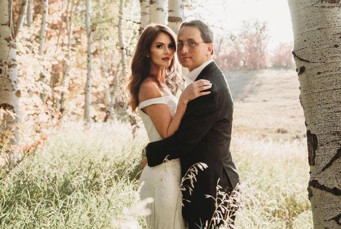 Brandon Fugal's wedding photoshoot with wife Kristen McCarthy 