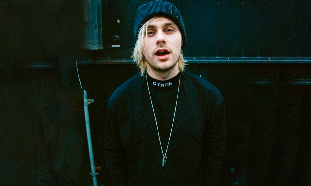 Michael Clifford's Dating History Leading to a Joyful Marriage