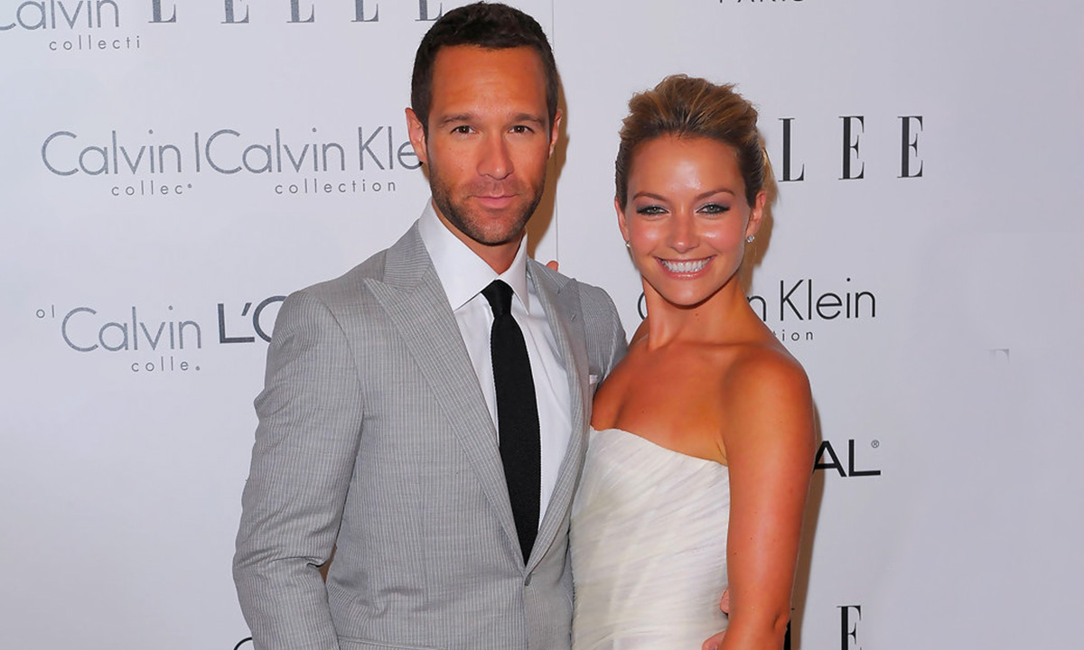 All about Becki Newton’s Celebrity Husband Chris Diamantopoulos and Three Children