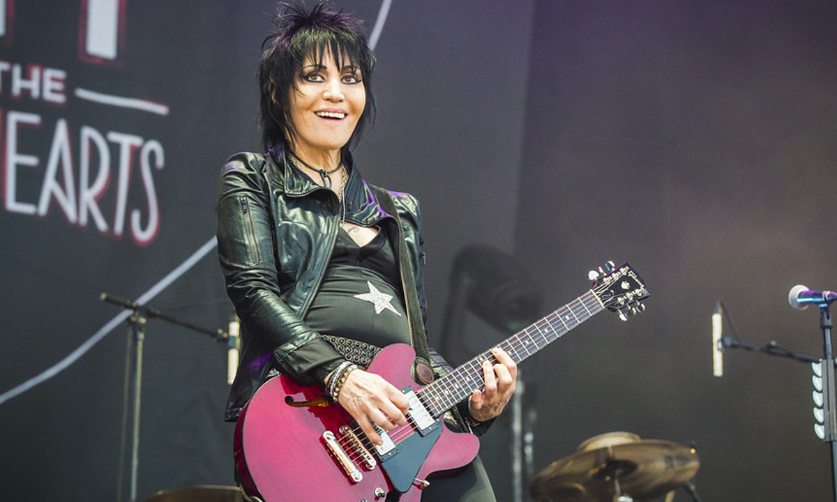Joan Jett’s Remarkable Dating Journey as a Rock Icon: Partner and Sexuality