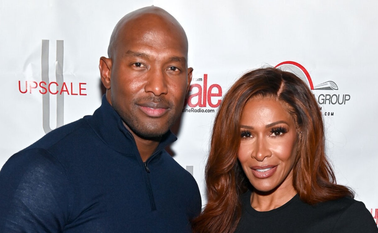 Shereé Whitfield has been dating Martell Holt for over a year. 